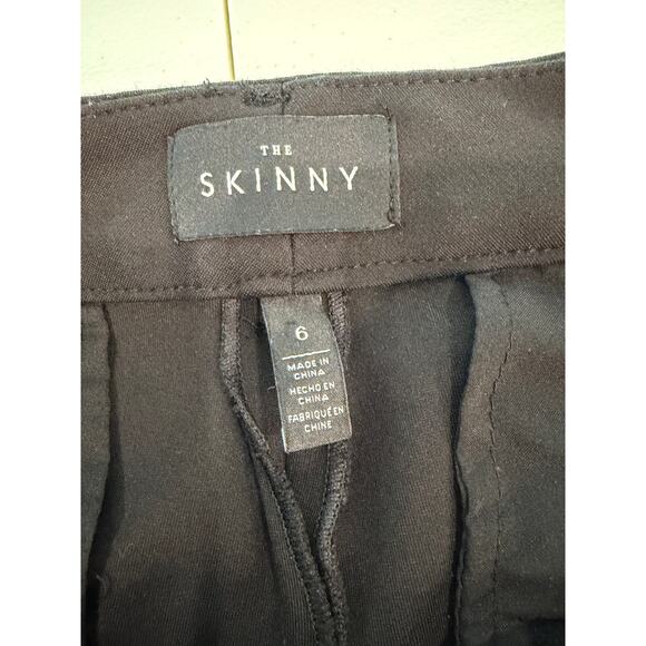 WHBM Black Skinny Pants Gold Pattern Front Zip Size 6 Style 4501893860 - Picture 6 of 9